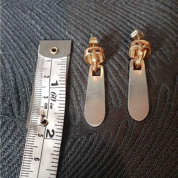 NWOT Zara Zipper Motif Statement Earrings - Picture 5 of 8